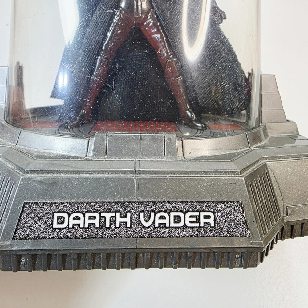 Star Wars Darth Vader Hasbro 2005 Titanium Series Die Cast Action Figure in Case
